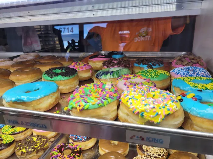 Master Donuts of St. Peters Picture 4