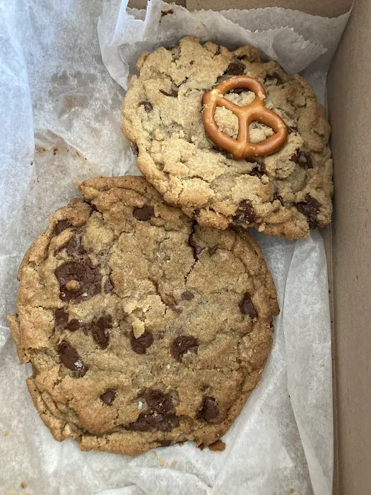 The Cookie Box Picture 2