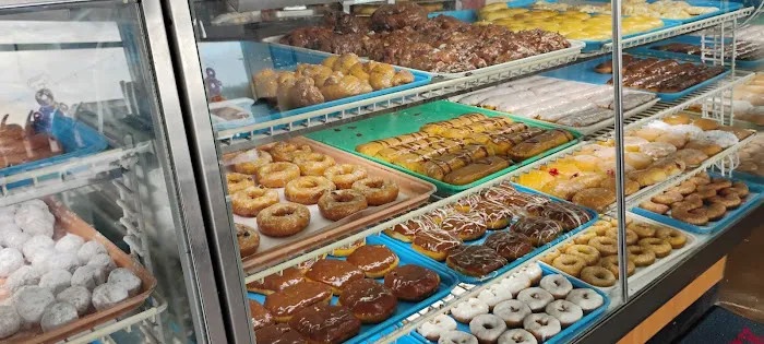 Old Town Donut Shop Picture 4