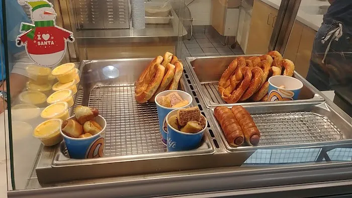 Auntie Anne's Picture 8