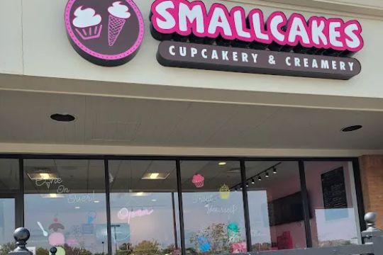 Smallcakes Ou2019Fallon: Cupcakery, Creamery & More