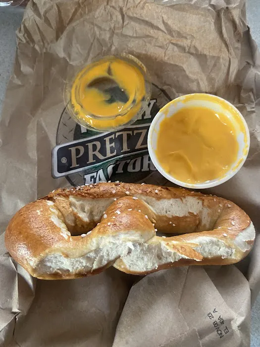 Philly Pretzel Factory O'Fallon Picture 4