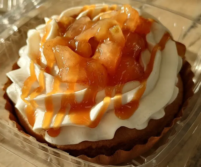 Pie on the Fly Picture 8