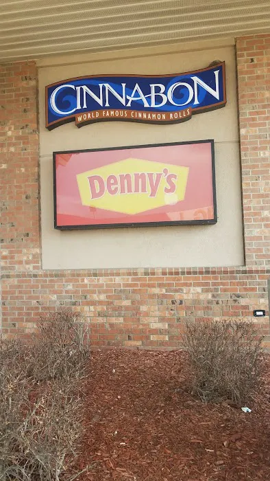 Cinnabon Picture 5