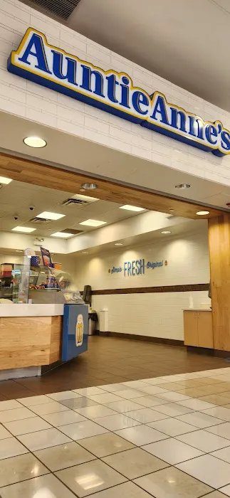 Auntie Anne's Picture 4