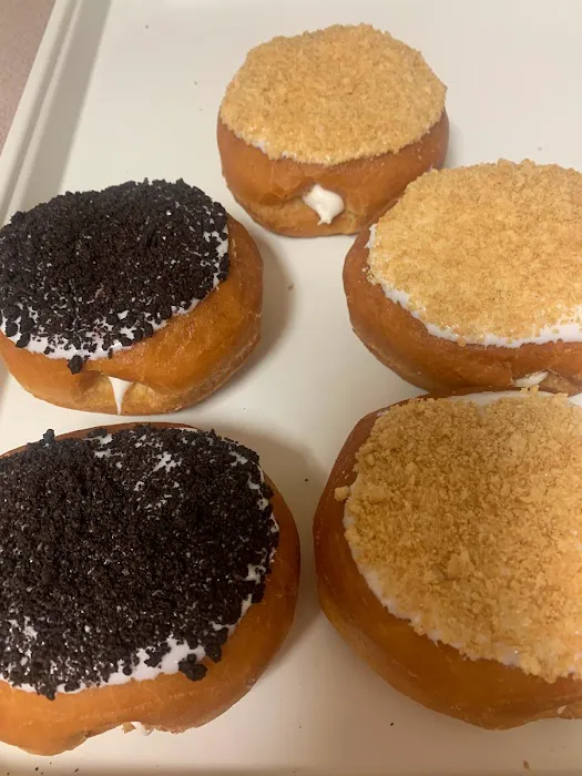 East Town Donuts Picture 2