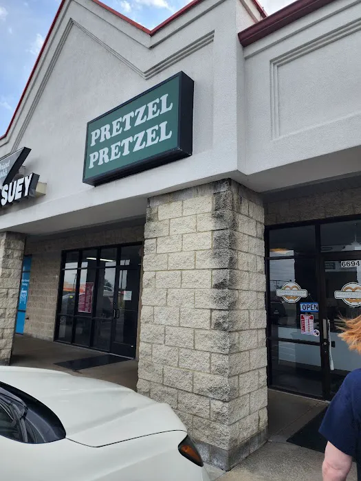 Philly Pretzel Factory Picture 10