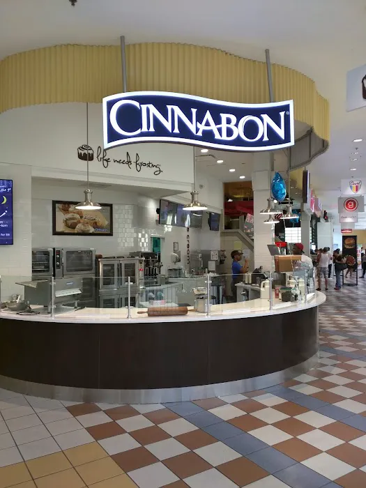 Cinnabon Picture 2