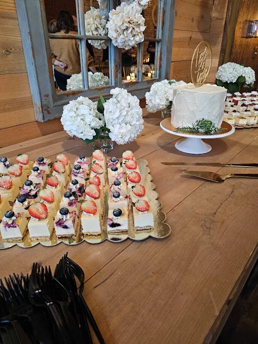 The Cheesecake Lady Picture 4