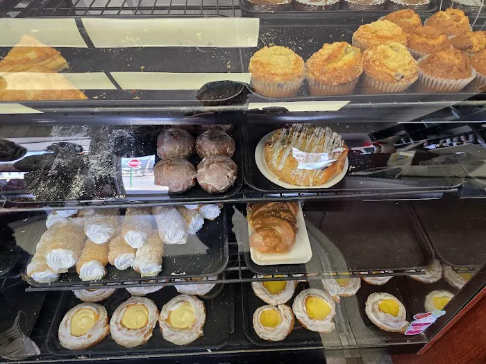 Duke Bakery Picture 3