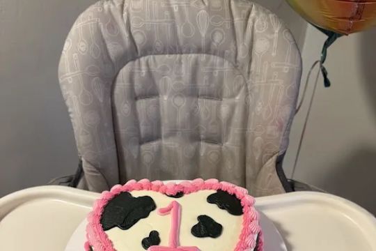 B & K Bakery