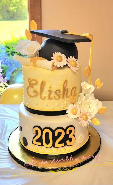 Cake Focused by Ivory Picture 6