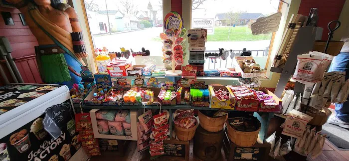 Pocahontas Mercantile and Sweet Shoppe Picture 1