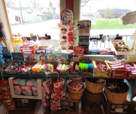 Pocahontas Mercantile and Sweet Shoppe