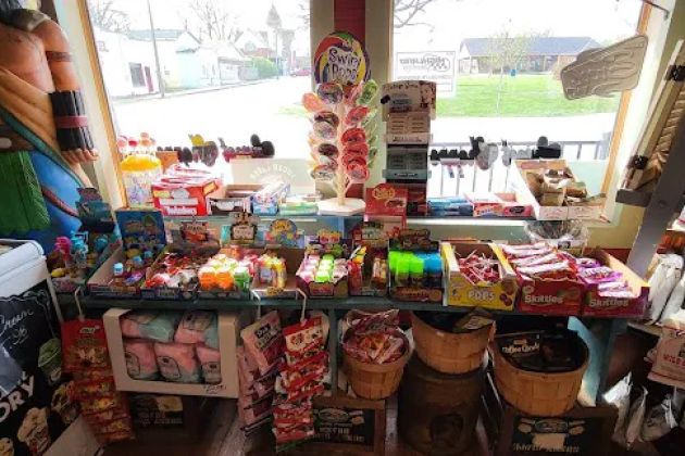 Pocahontas Mercantile and Sweet Shoppe