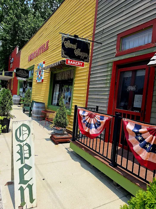 Pocahontas Mercantile and Sweet Shoppe Picture 4