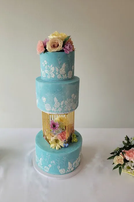 Sarah Bakes Cakes Picture 5