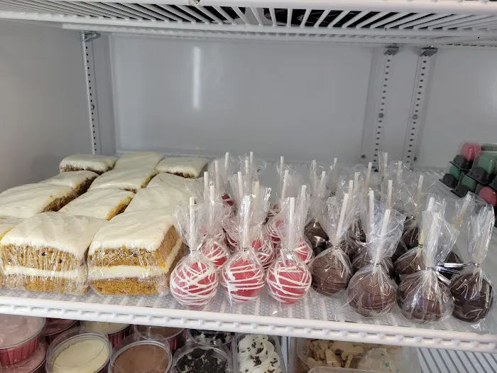 Sugar Shop Cakery Picture 9