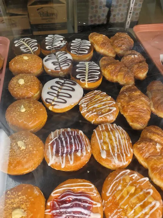 The Donut Hole Picture 3