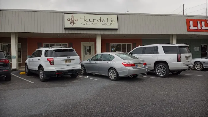 Fleur De Lis Gourmet Bakery Picture 9