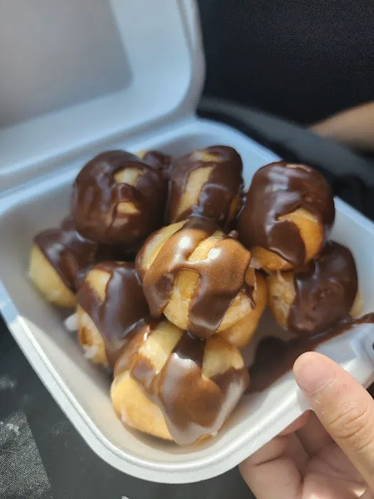 Fantasy Donuts D’iberville Picture 8