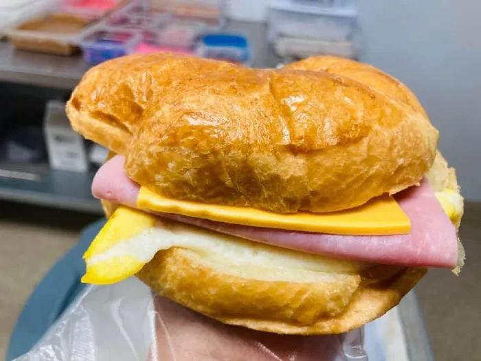 Licious Donuts and Kolaches Picture 4