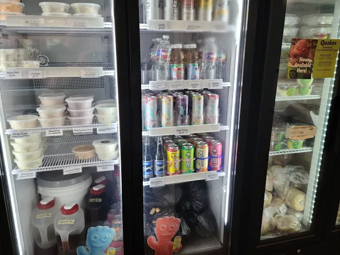 Lil' Market Deli & Bagelry Picture 7