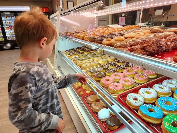 Ocean Springs Donuts Picture 9