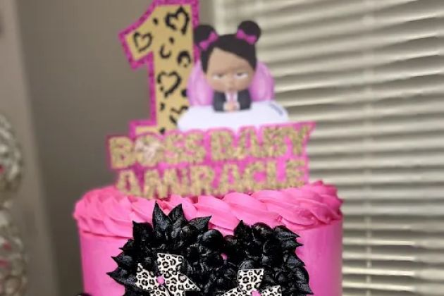 Chloe Cakes and Treats