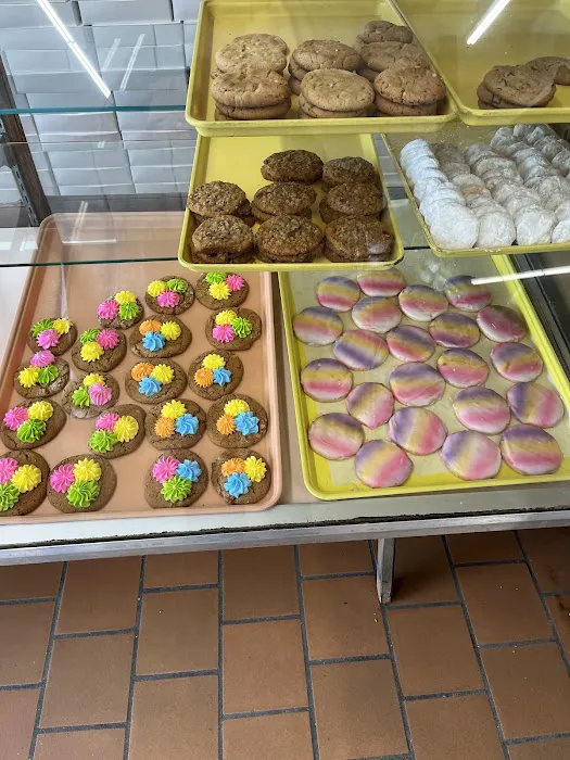 Andersons Bakery Picture 8