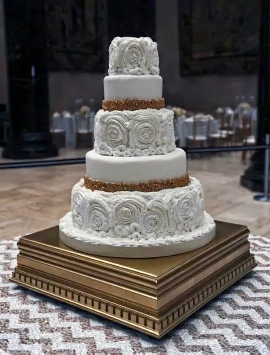 Creative Cakes by Sandy Picture 4