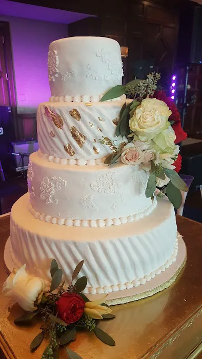 Creative Cakes by Sandy Picture 2