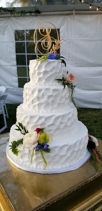 Creative Cakes by Sandy Picture 3