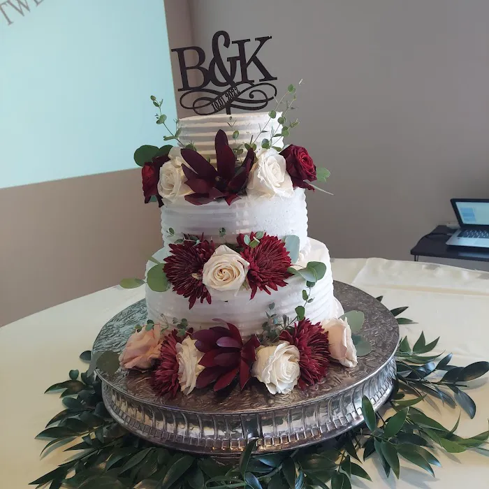 Creative Cakes by Sandy Picture 7