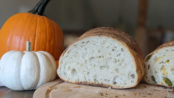 honest bread Picture 5