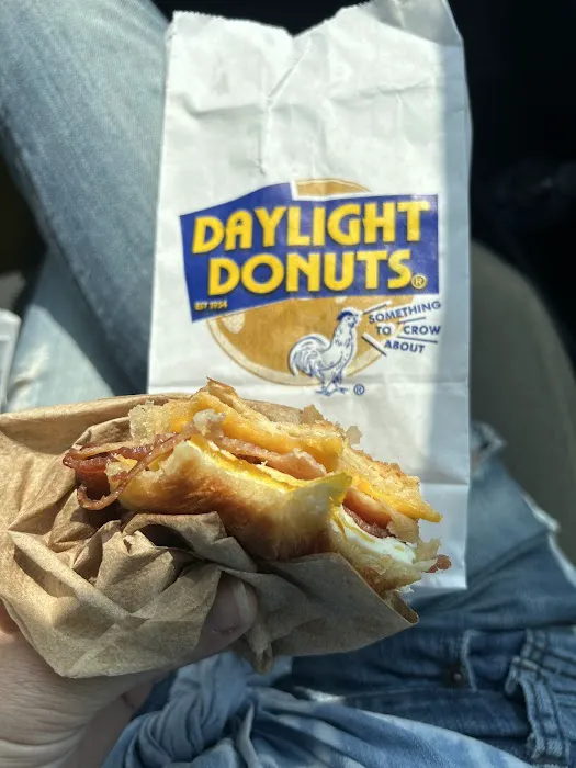 Daylight Donuts Picture 5