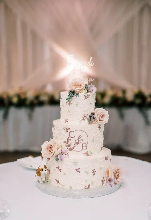 Sarah's Cake Shop Picture 4