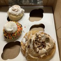 Fantastic Cakes and Where to Buy Them ico