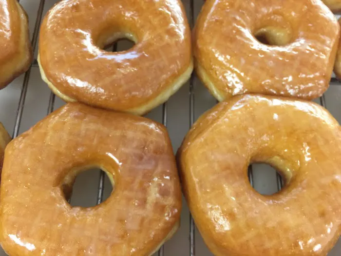 Donut Palace, LLC Picture 6