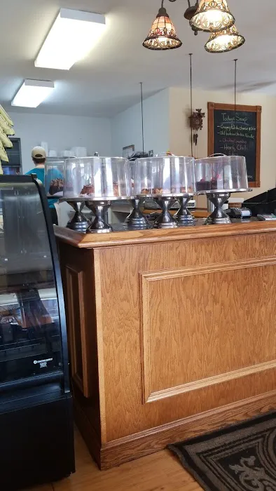 Joe's Bakery & Delicatessen Picture 8