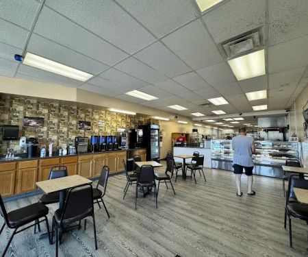 Fenton Olde Towne Donuts