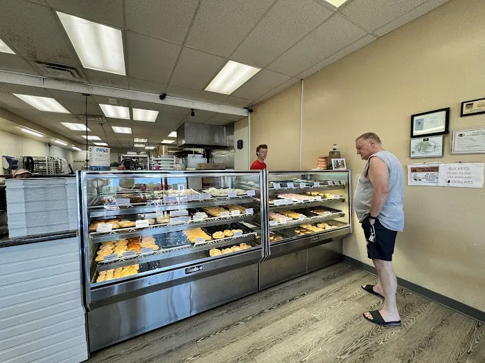 Fenton Olde Towne Donuts Picture 8