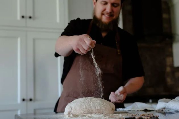 Risen Bakery Co.
