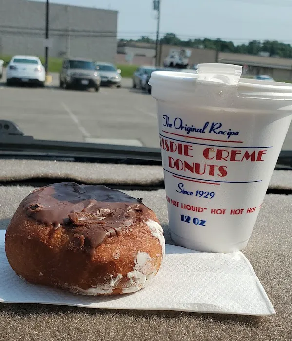 Crispie Creme Donut Shop Picture 1