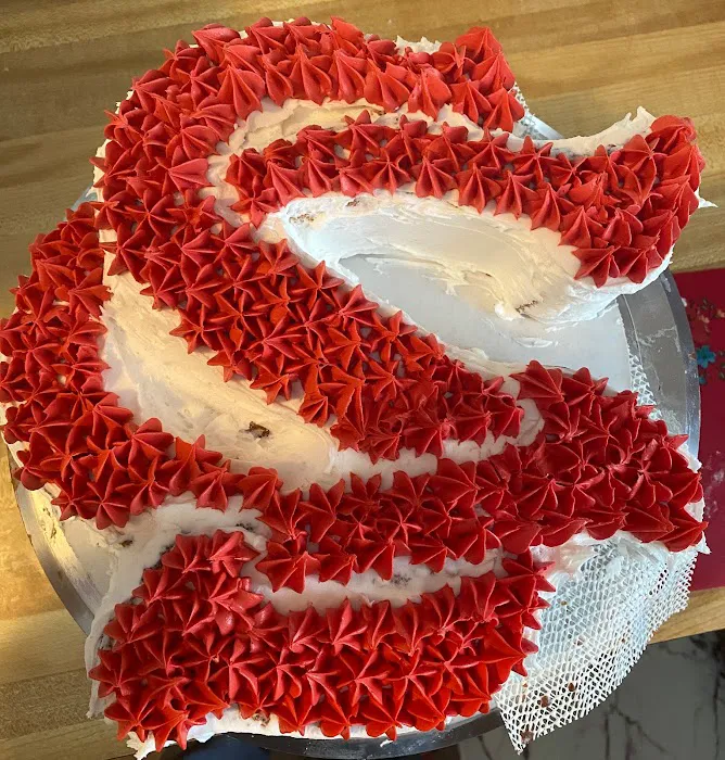 Caulder Hill Cakery Picture 4