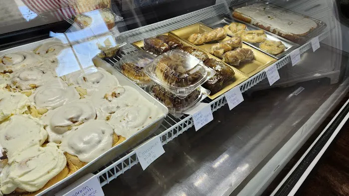Kool Kakes Bakery & Cafe Picture 9
