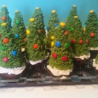 Cakes and Goodies By Christi ico