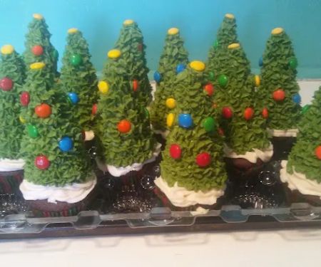 Cakes and Goodies By Christi