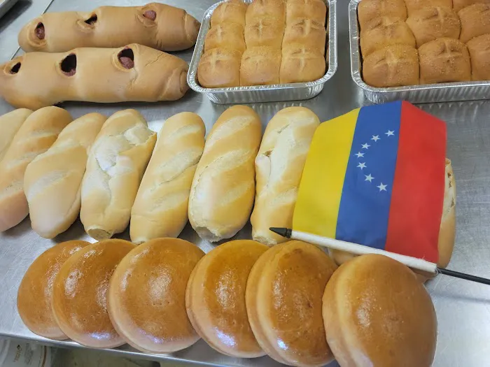 La Esperanza Bakery Panaderia Y Pasteleria Picture 6