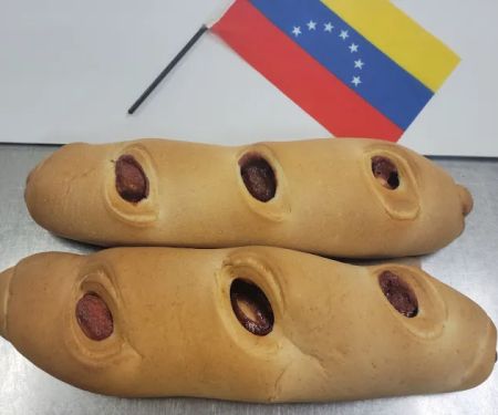 La Esperanza Bakery Panaderia Y Pasteleria
